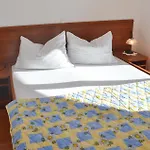 1 Bedroom Gorgeous In Apartmán Turanj