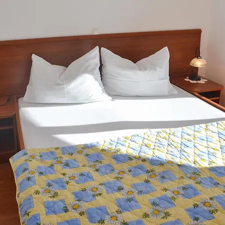 Amazing In With Wifi Apartmán Turanj